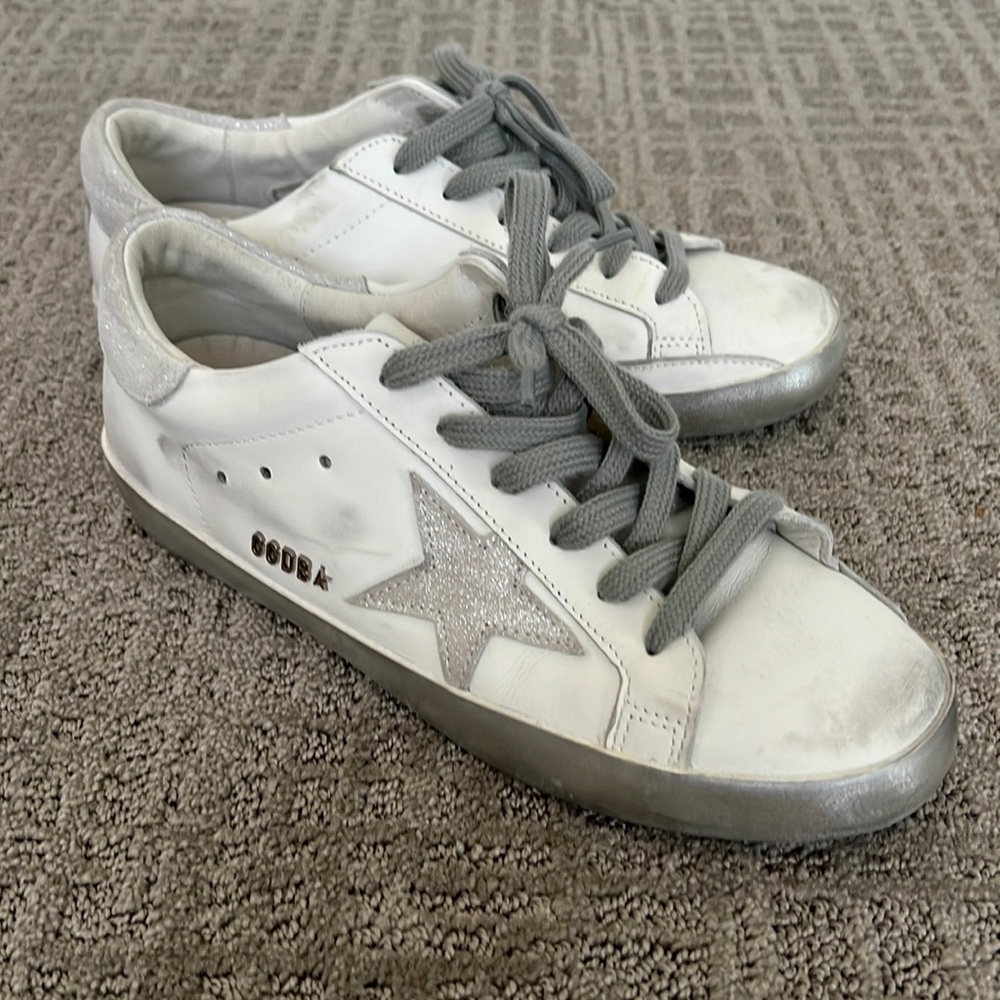 ❌SOLD❌Golden goose superstars